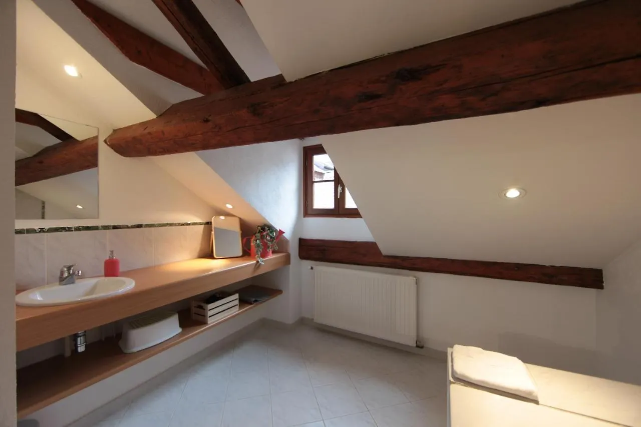 L'Escalier Du Chateau T4 Duplex 9 Couchages Άννεσι 0*,  Γαλλία